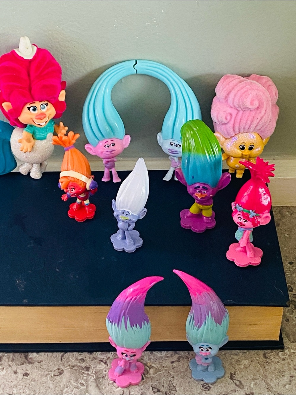 10 Dreamworks Trolls Mini Figures Set -delta dawn satin chenille poppy etc